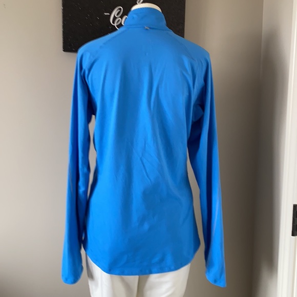 Nike Women’s Dri Fit Training 1/4 Zip Top - Picture 5 of 12